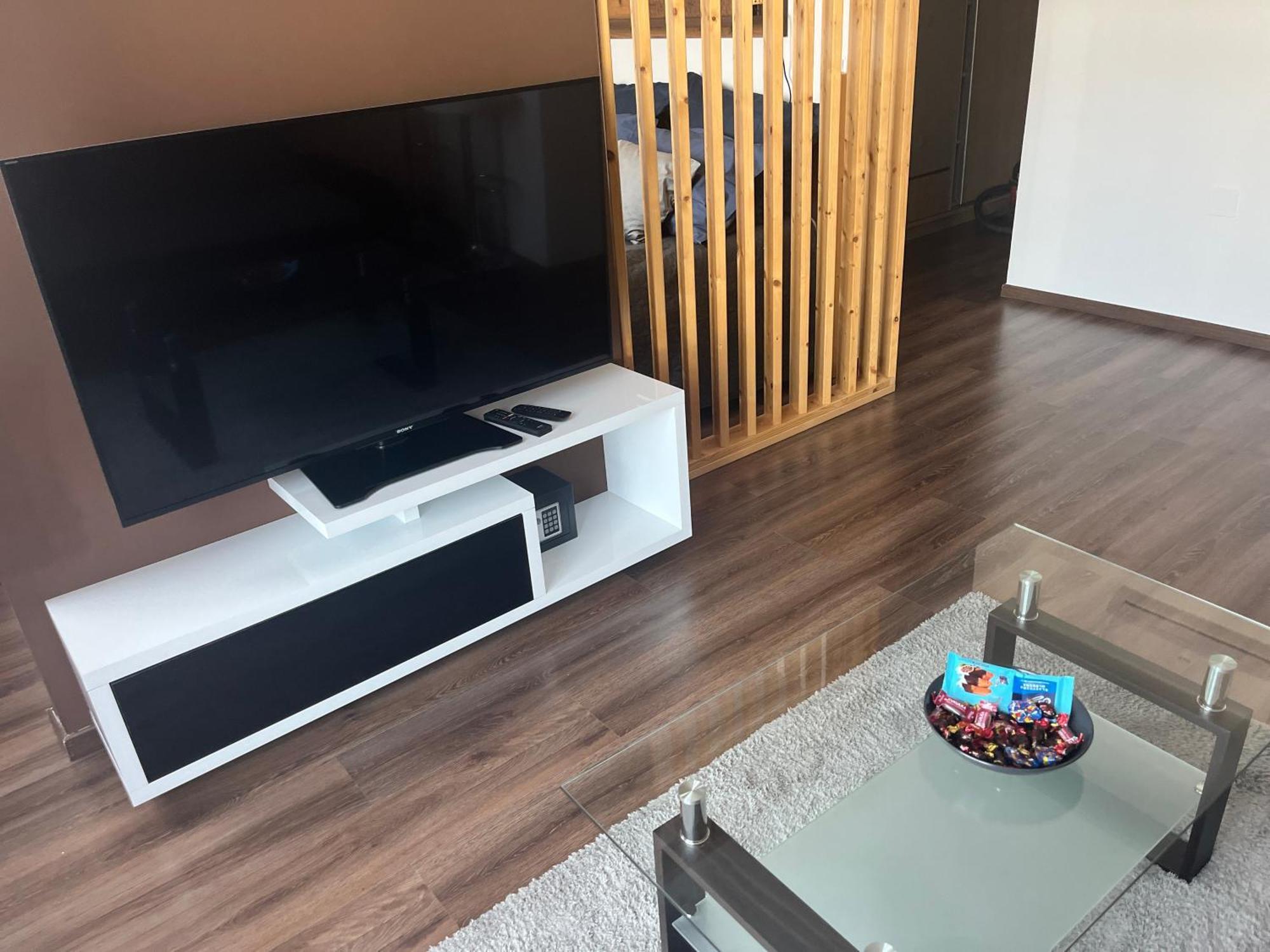 Mega Sale - Book Now - Corvin Royal Apartments Budapest Exterior foto